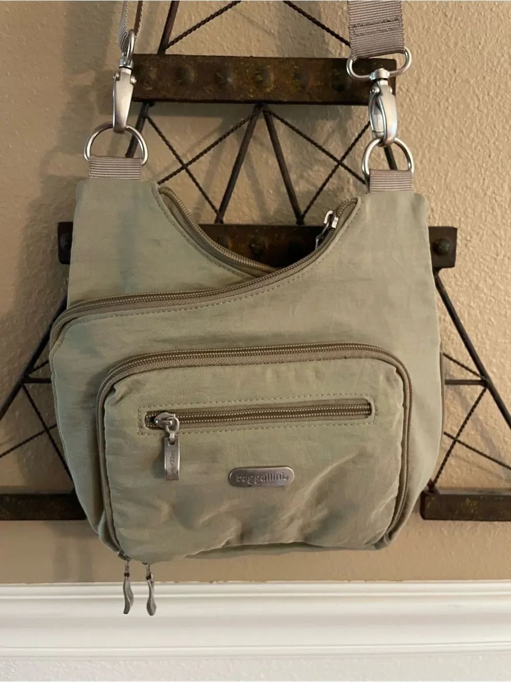 Baggallini Criss Cross Beige and Sky Blue Multi Sectional Crossbody Purse